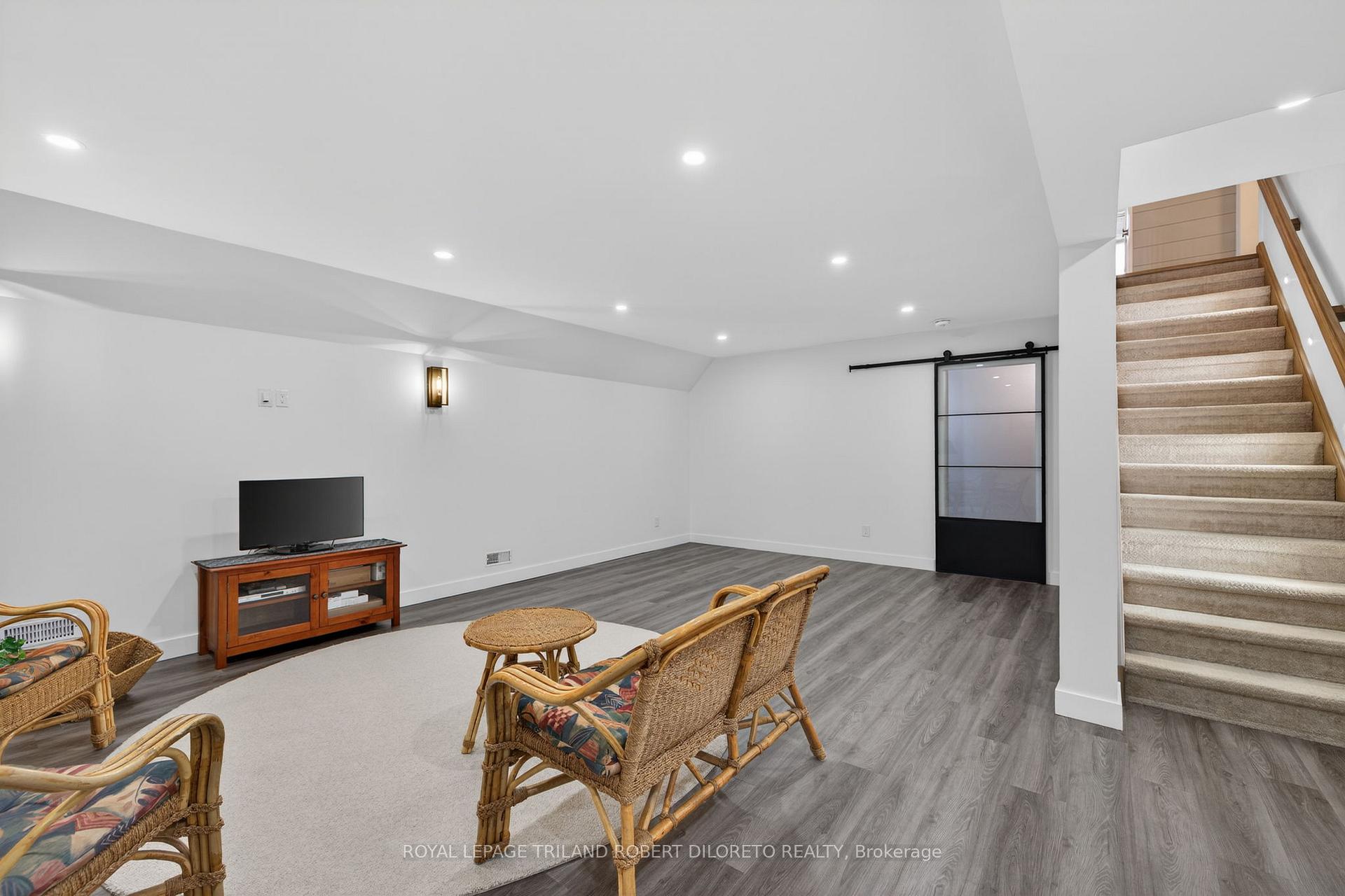 Photo 22 of Unit 122, 9861 Glendon Drive, Middlesex Centre, Komoka — HOMEH