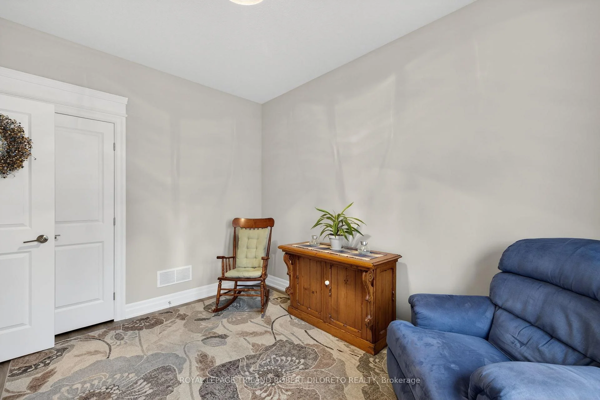 Photo 9 of Unit 122, 9861 Glendon Drive, Middlesex Centre, Komoka — HOMEH