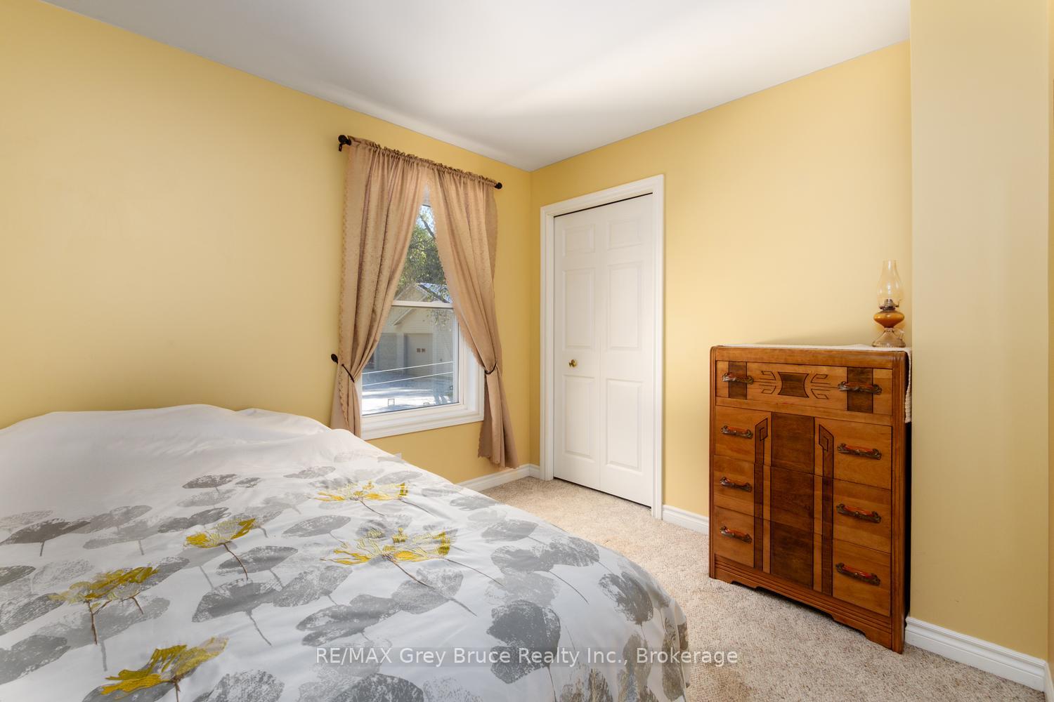 Photo 15 of 135 North Diagonal, South Bruce Peninsula — HOMEH