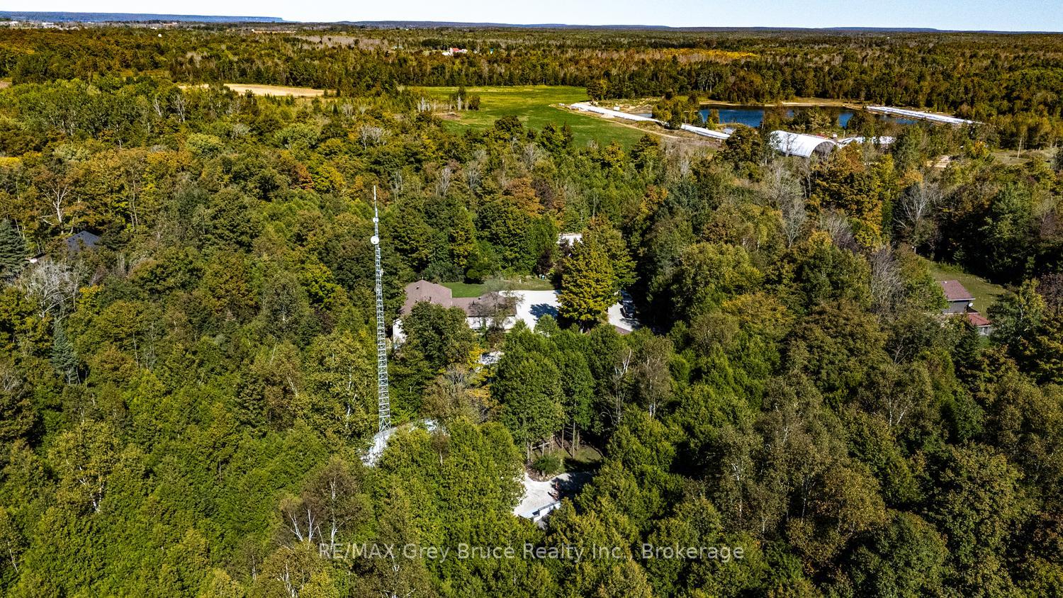 Photo 53 of 135 North Diagonal, South Bruce Peninsula — HOMEH