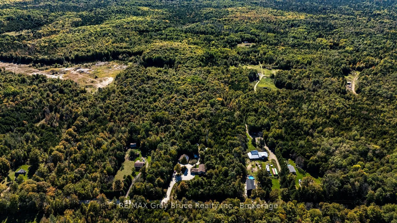 Photo 46 of 135 North Diagonal, South Bruce Peninsula — HOMEH