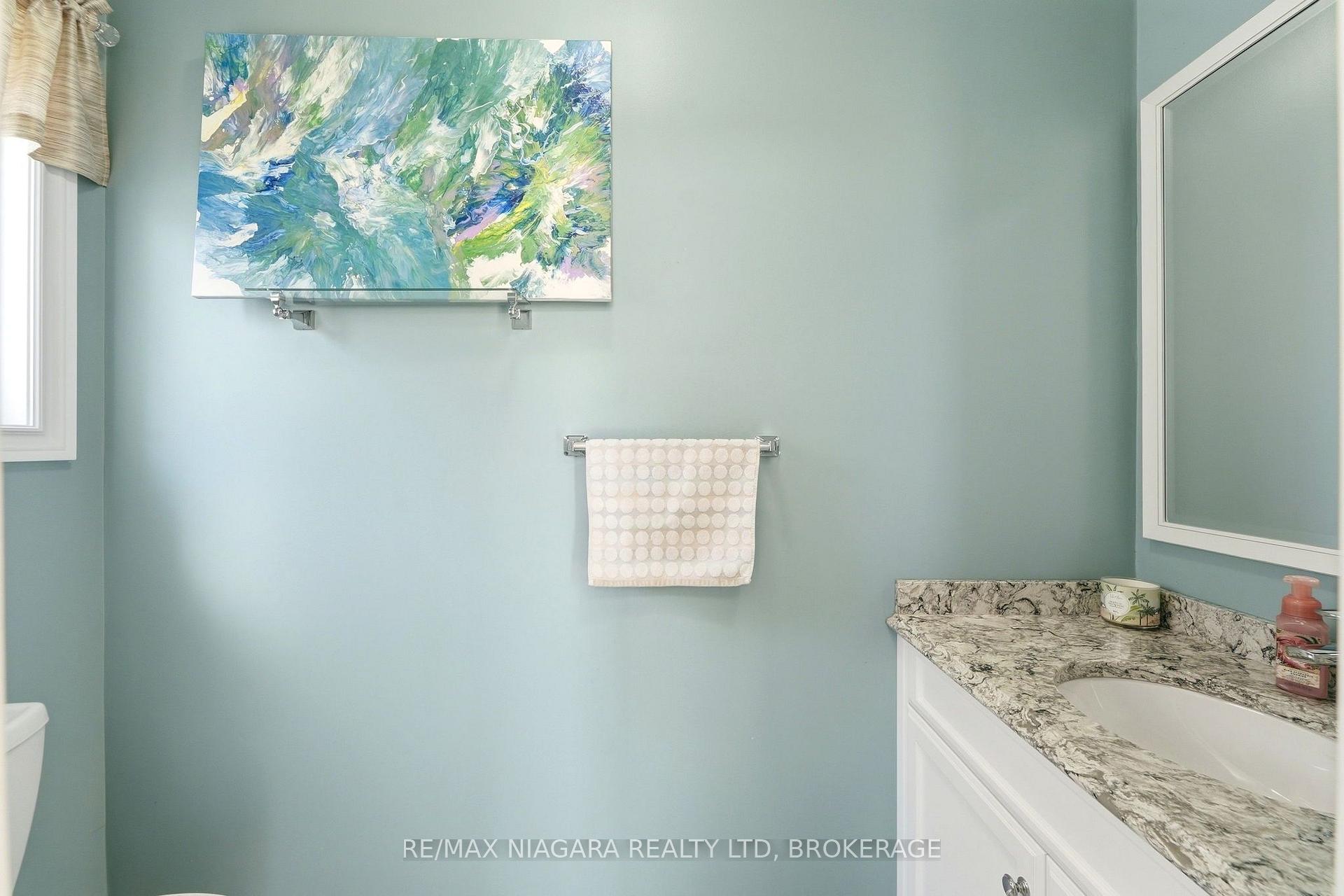 Photo 14 of 7441 Trinity Court, Niagara Falls, Mt. Carmel — HOMEH