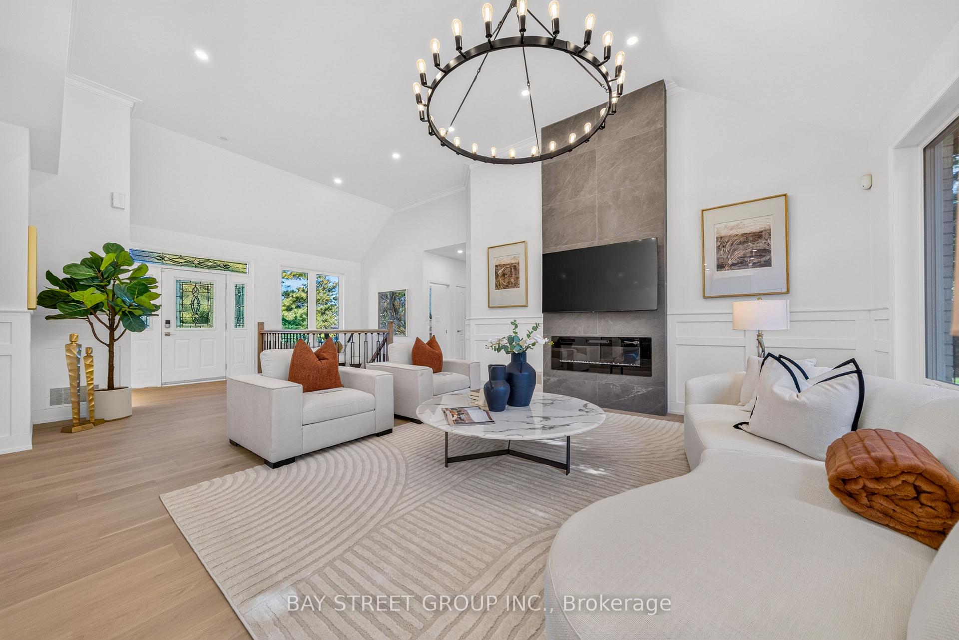 Photo 13 of 27 George Pipher Lane, Whitchurch-Stouffville, Ballantrae — HOMEH
