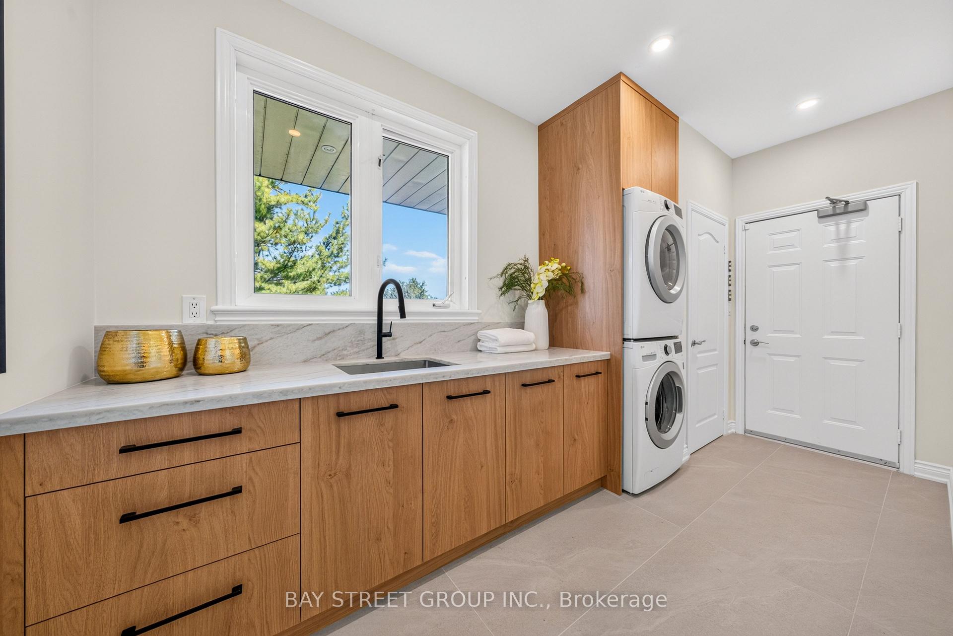Photo 30 of 27 George Pipher Lane, Whitchurch-Stouffville, Ballantrae — HOMEH