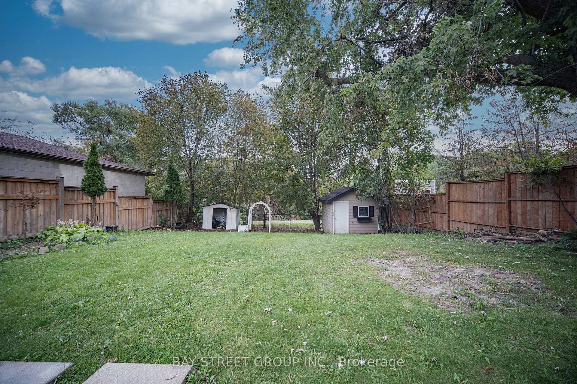 Photo 3 of Unit Basement, 82 Exbury Road, North York, Downsview-Roding-CFB — HOMEH