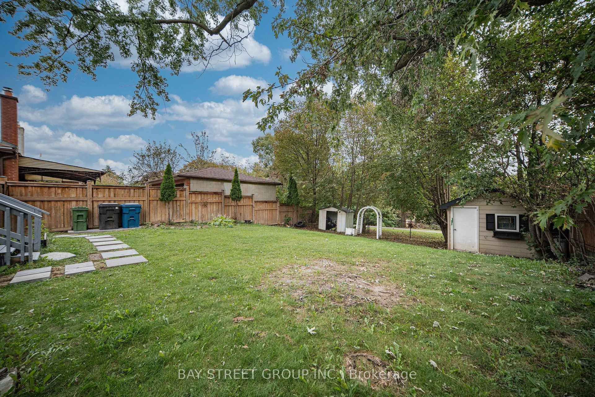 Photo 4 of Unit Basement, 82 Exbury Road, North York, Downsview-Roding-CFB — HOMEH