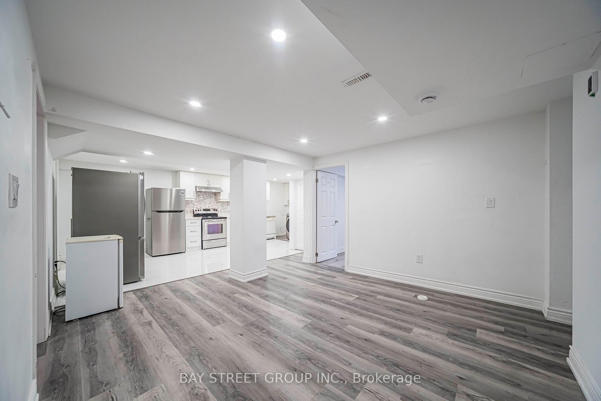Photo 8 of Unit Basement, 82 Exbury Road, North York, Downsview-Roding-CFB — HOMEH