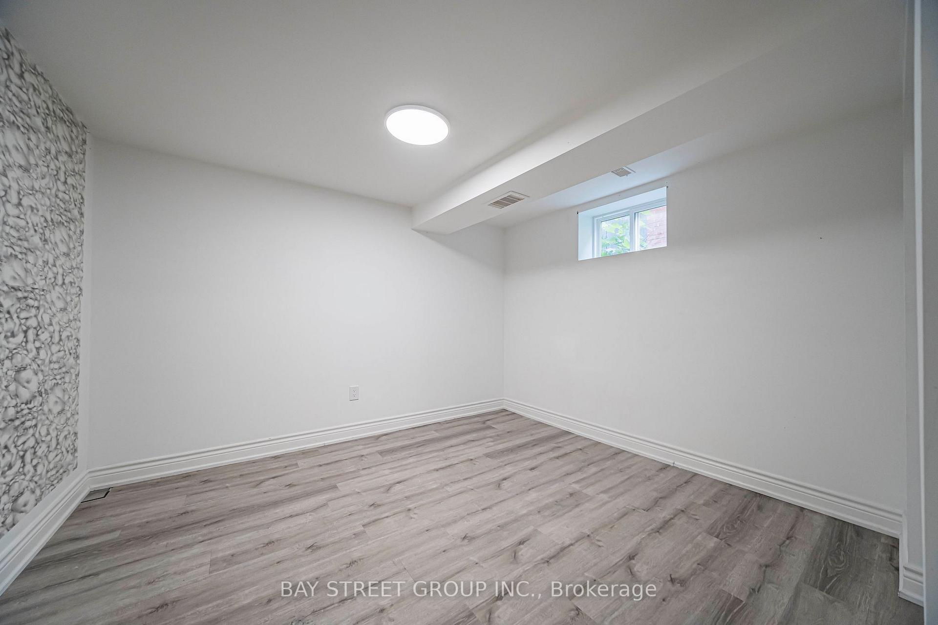 Photo 24 of Unit Basement, 82 Exbury Road, North York, Downsview-Roding-CFB — HOMEH