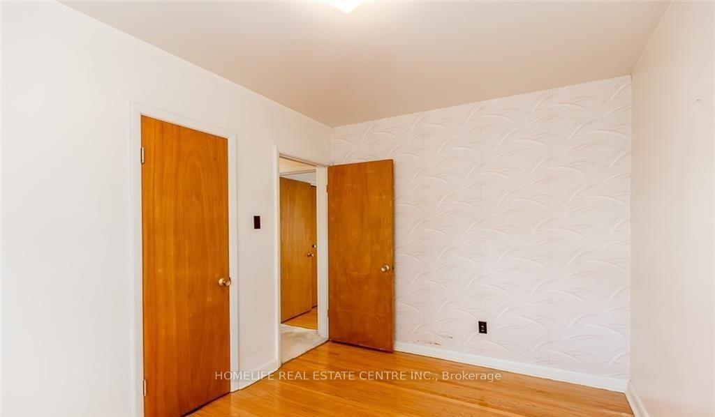 Photo 22 of Unit (upstairs), 28 Pratt Road, Barrie, Wellington — HOMEH