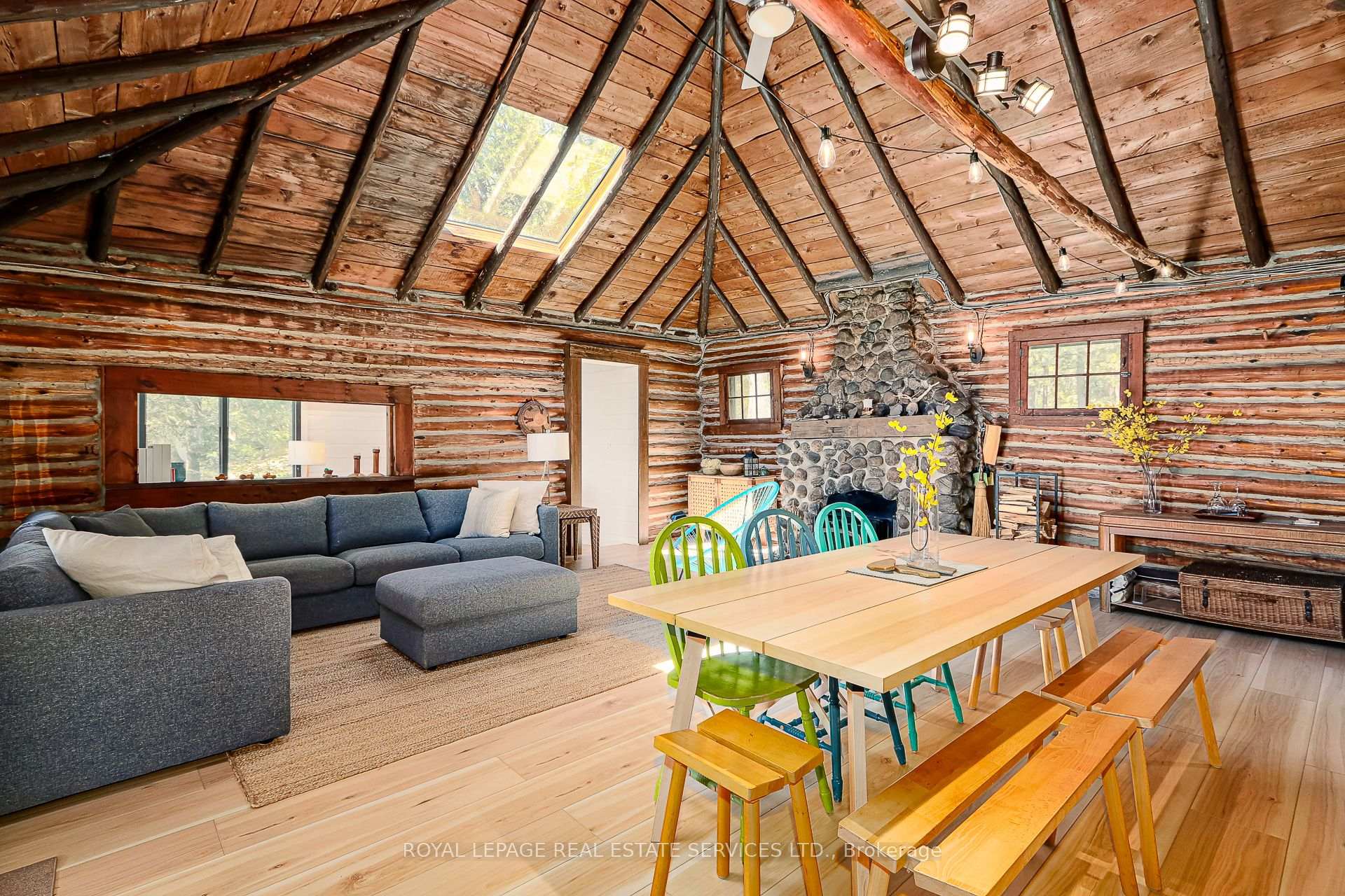 Photo 18 of 295 Cedar Avenue, Meaford — HOMEH