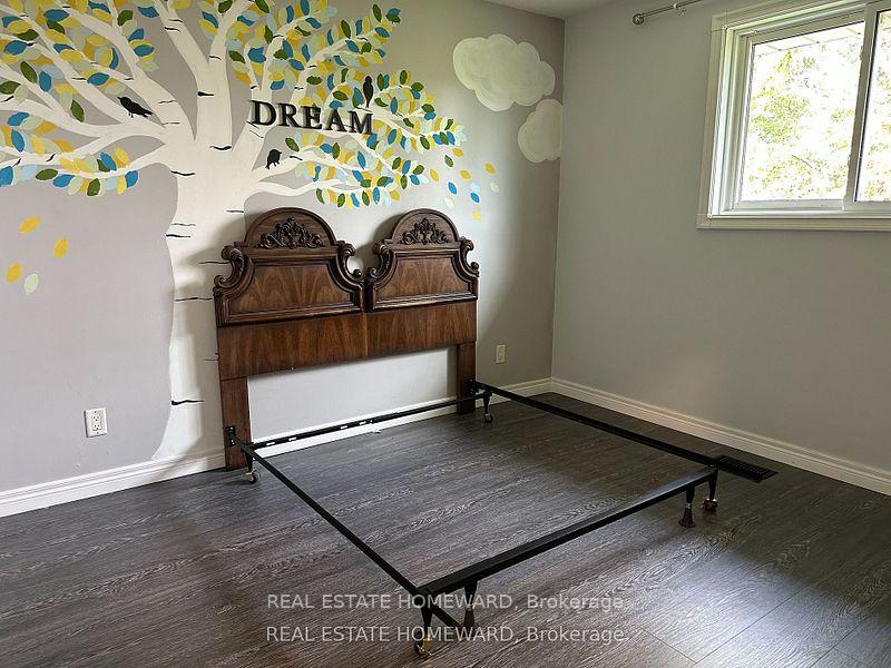 Photo 10 of Unit Upper, 511 Harris Court, Whitby, Downtown Whitby — HOMEH