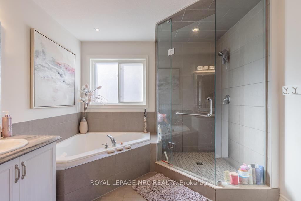 Photo 25 of 4050 Bush Crescent, Lincoln, Beamsville — HOMEH