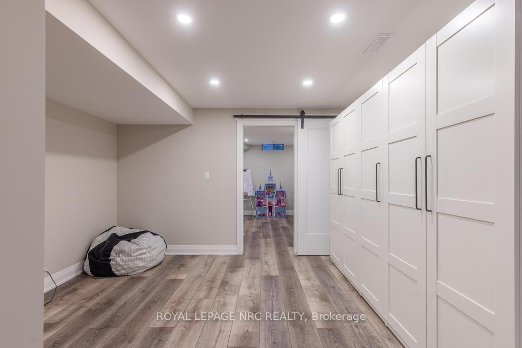 Photo 33 of 4050 Bush Crescent, Lincoln, Beamsville — HOMEH