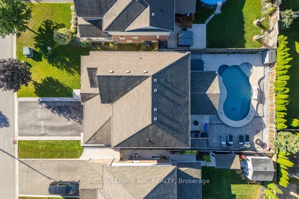 Photo 41 of 4050 Bush Crescent, Lincoln, Beamsville — HOMEH
