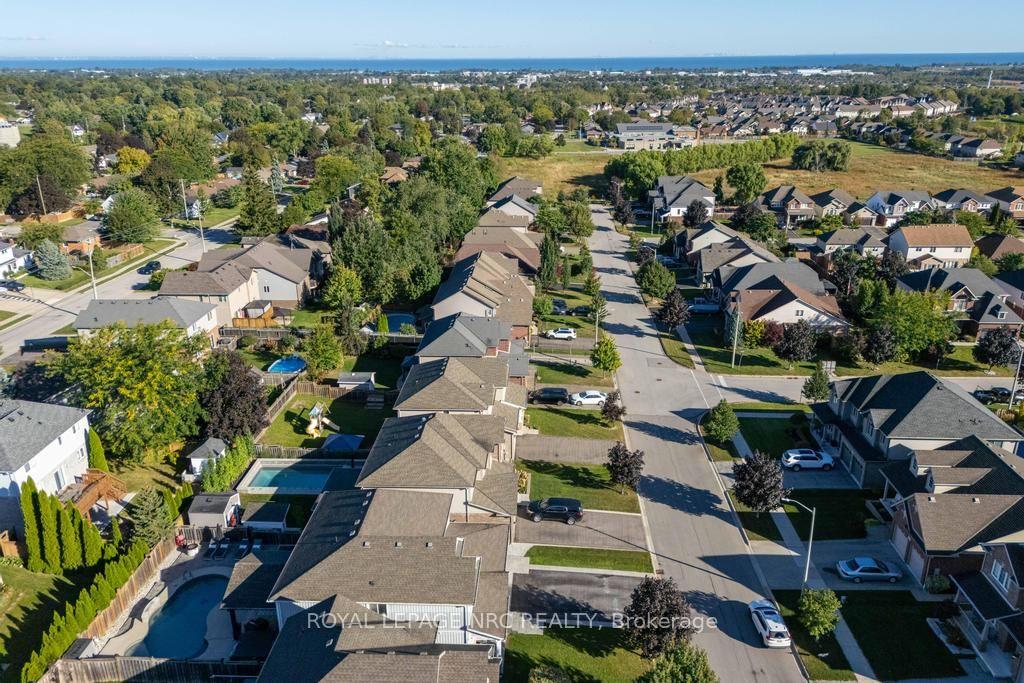 Photo 44 of 4050 Bush Crescent, Lincoln, Beamsville — HOMEH