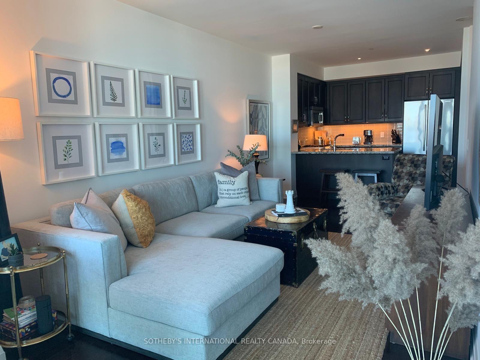 Photo 2 of Unit 624, 11 Bronte Road, Oakville, Bronte — HOMEH