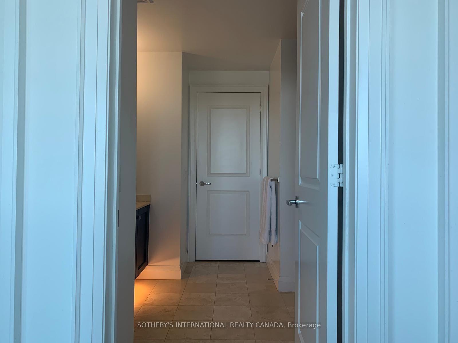 Photo 14 of Unit 624, 11 Bronte Road, Oakville, Bronte — HOMEH