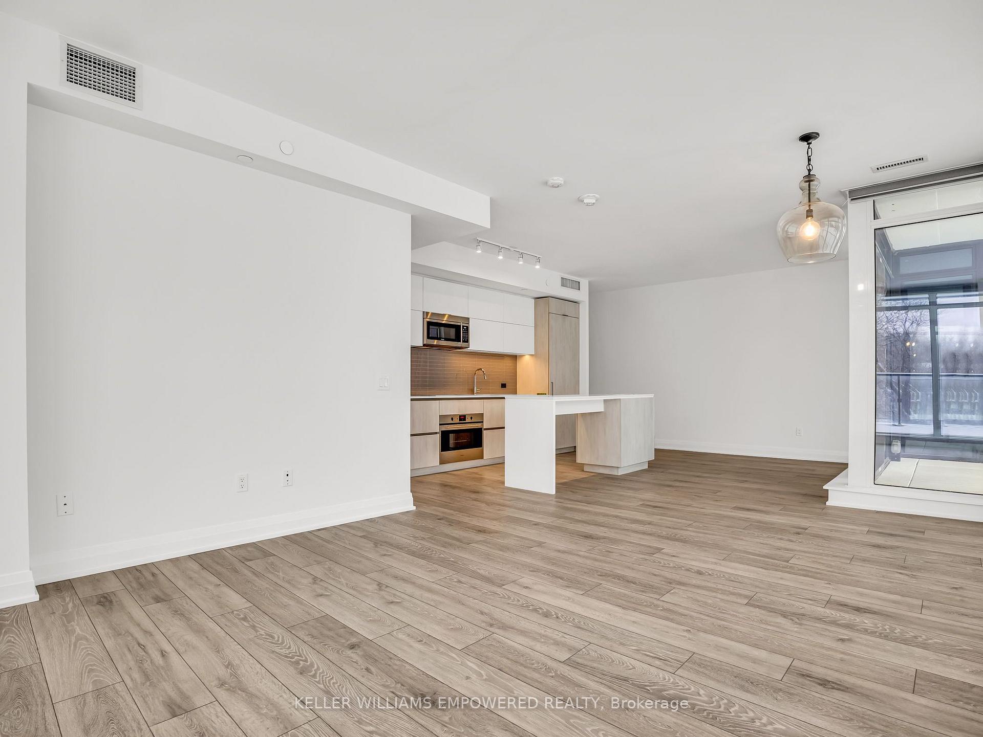Photo 9 of Unit 209, 21 Park Street E, Mississauga, Port Credit — HOMEH