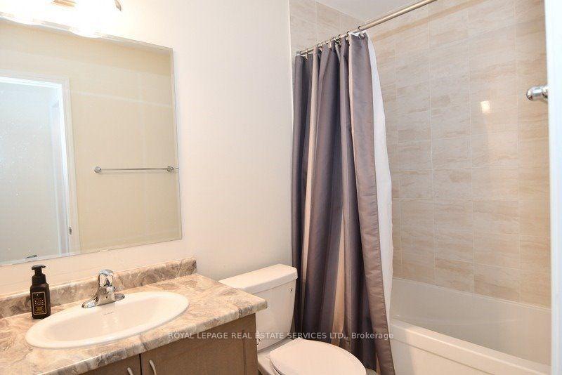 Photo 13 of 90 Howe Street, Scarborough, Clairlea-Birchmount — HOMEH