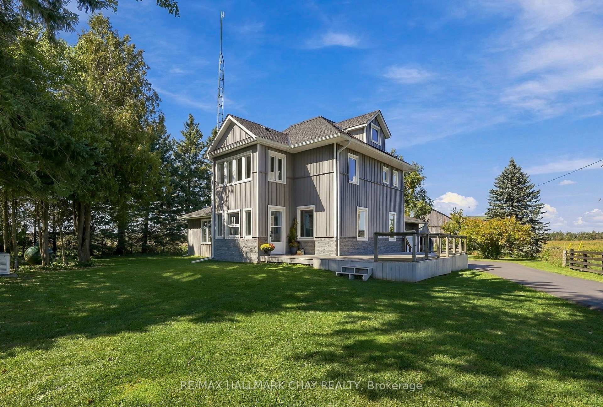 Photo 2 of 665221 20 Sideroad, Melancthon, Rural Melancthon — HOMEH
