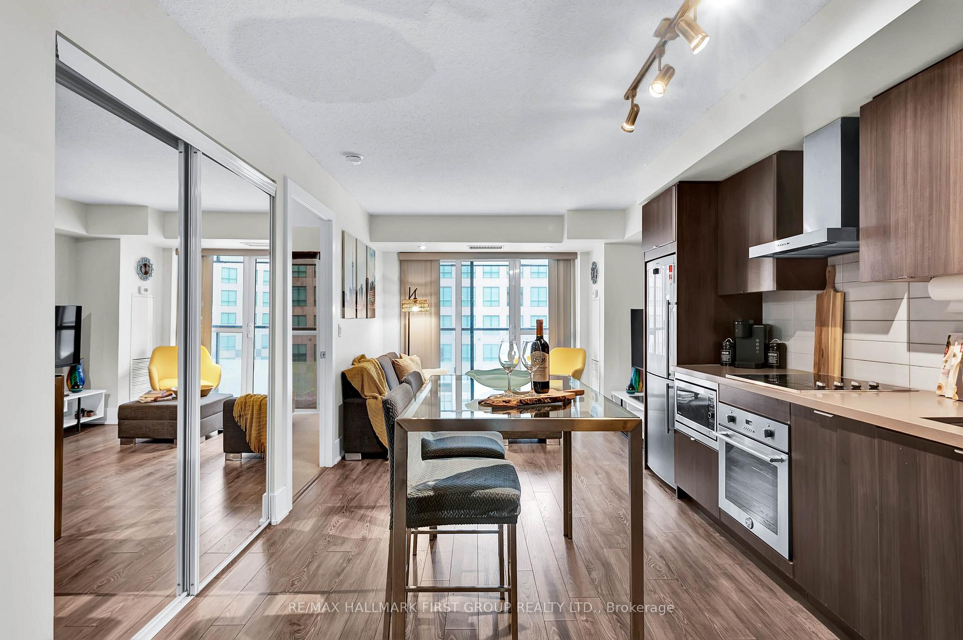 Photo 1 of Unit 501, 300 Front Street W, Toronto, Waterfront Communities — HOMEH