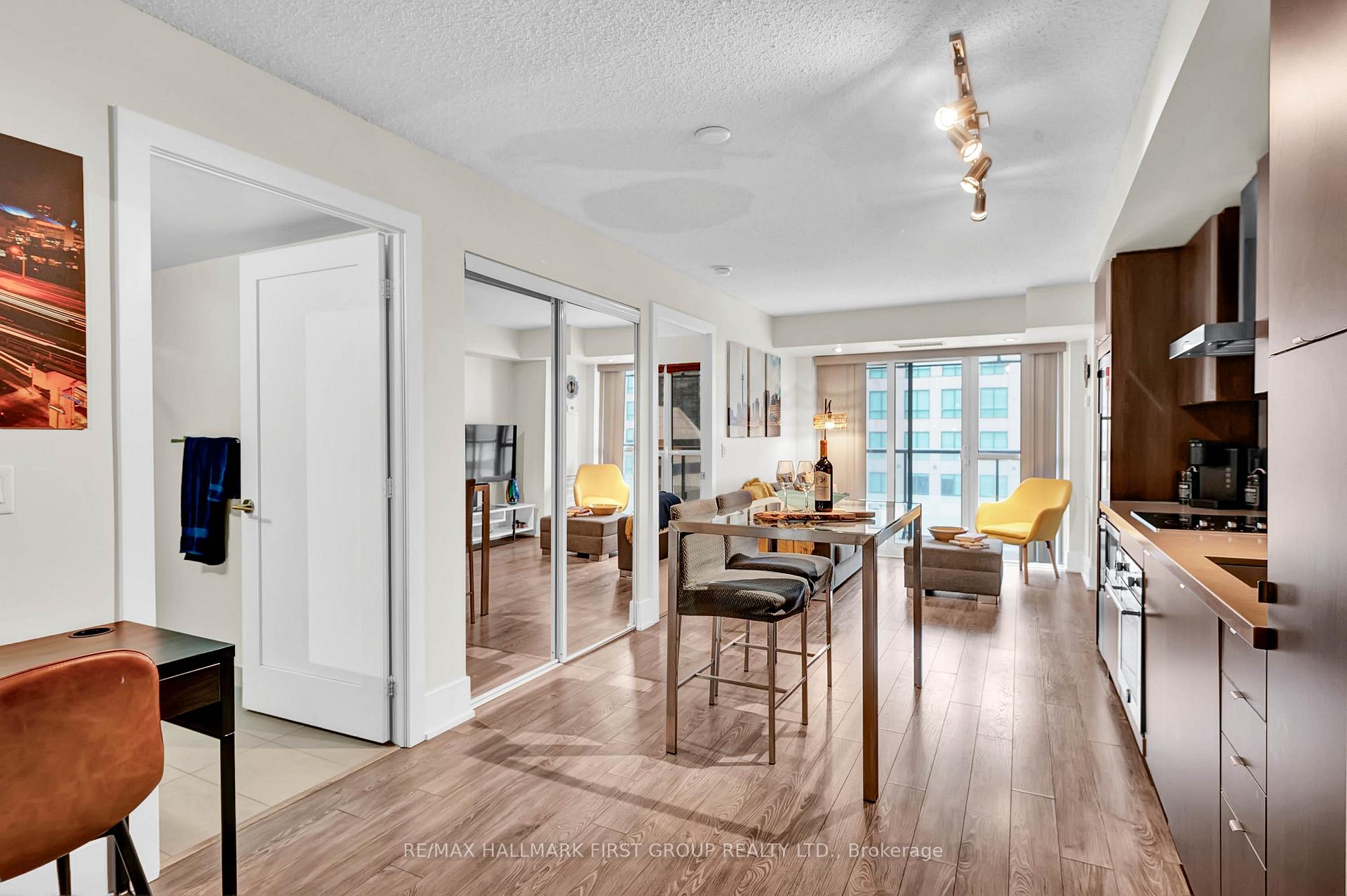 Photo 9 of Unit 501, 300 Front Street W, Toronto, Waterfront Communities — HOMEH