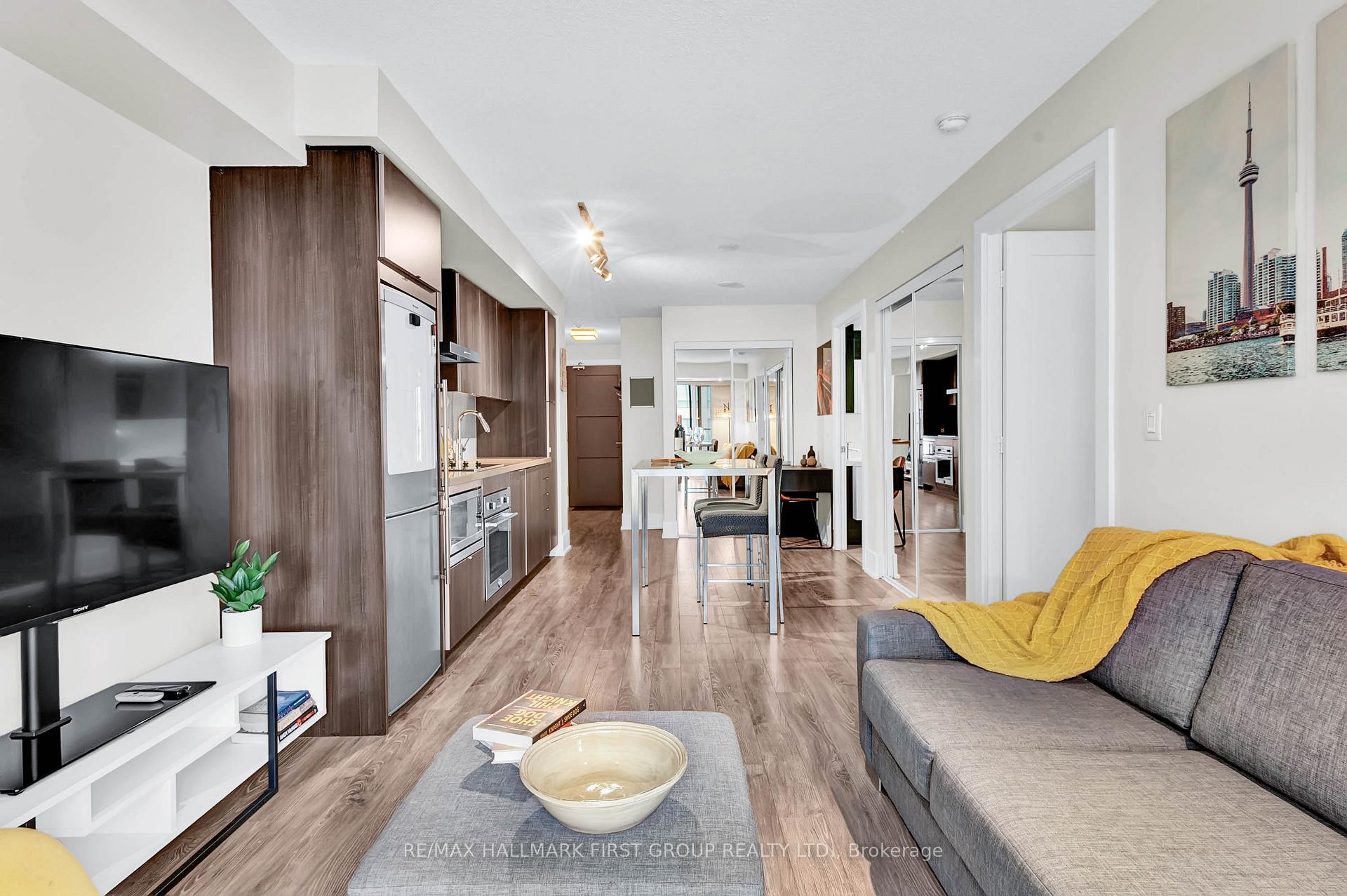 Photo 10 of Unit 501, 300 Front Street W, Toronto, Waterfront Communities — HOMEH