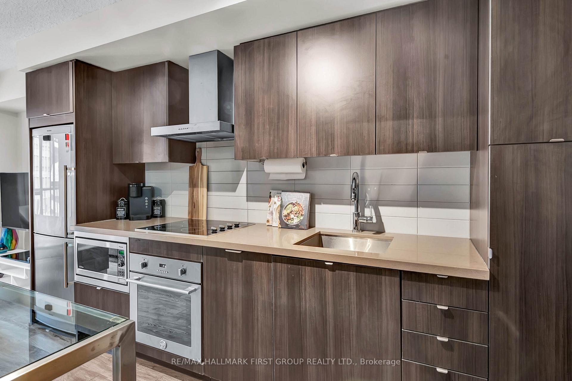 Photo 12 of Unit 501, 300 Front Street W, Toronto, Waterfront Communities — HOMEH