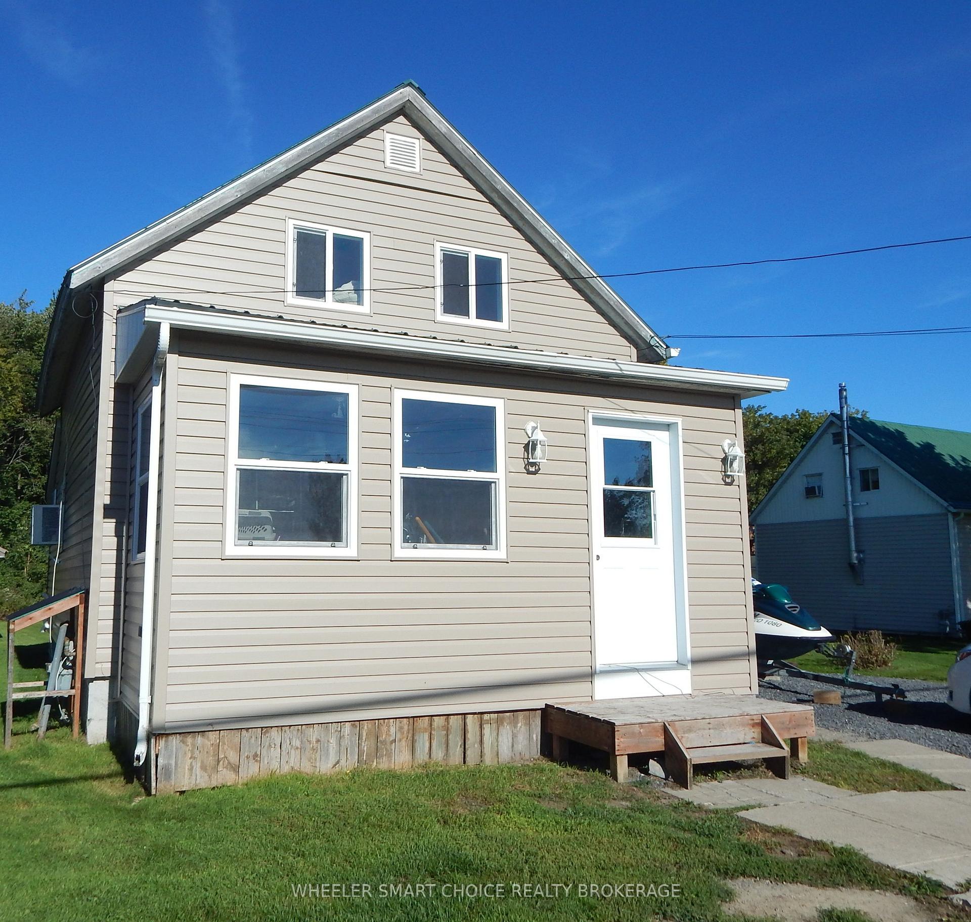 Photo 2 of 20371 County Rd 2, South Glengarry, Lancaster — HOMEH