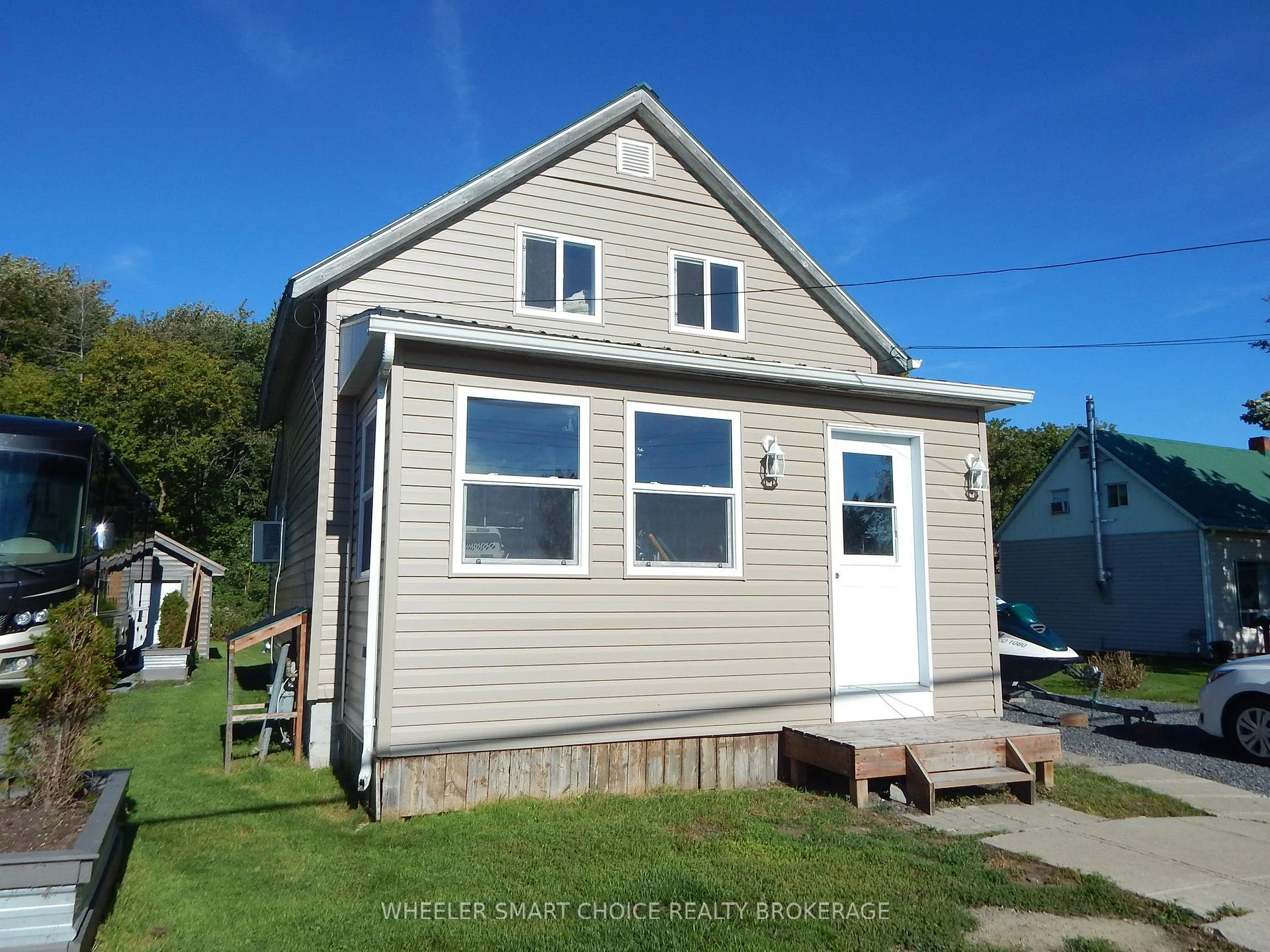 Photo 10 of 20371 County Rd 2, South Glengarry, Lancaster — HOMEH