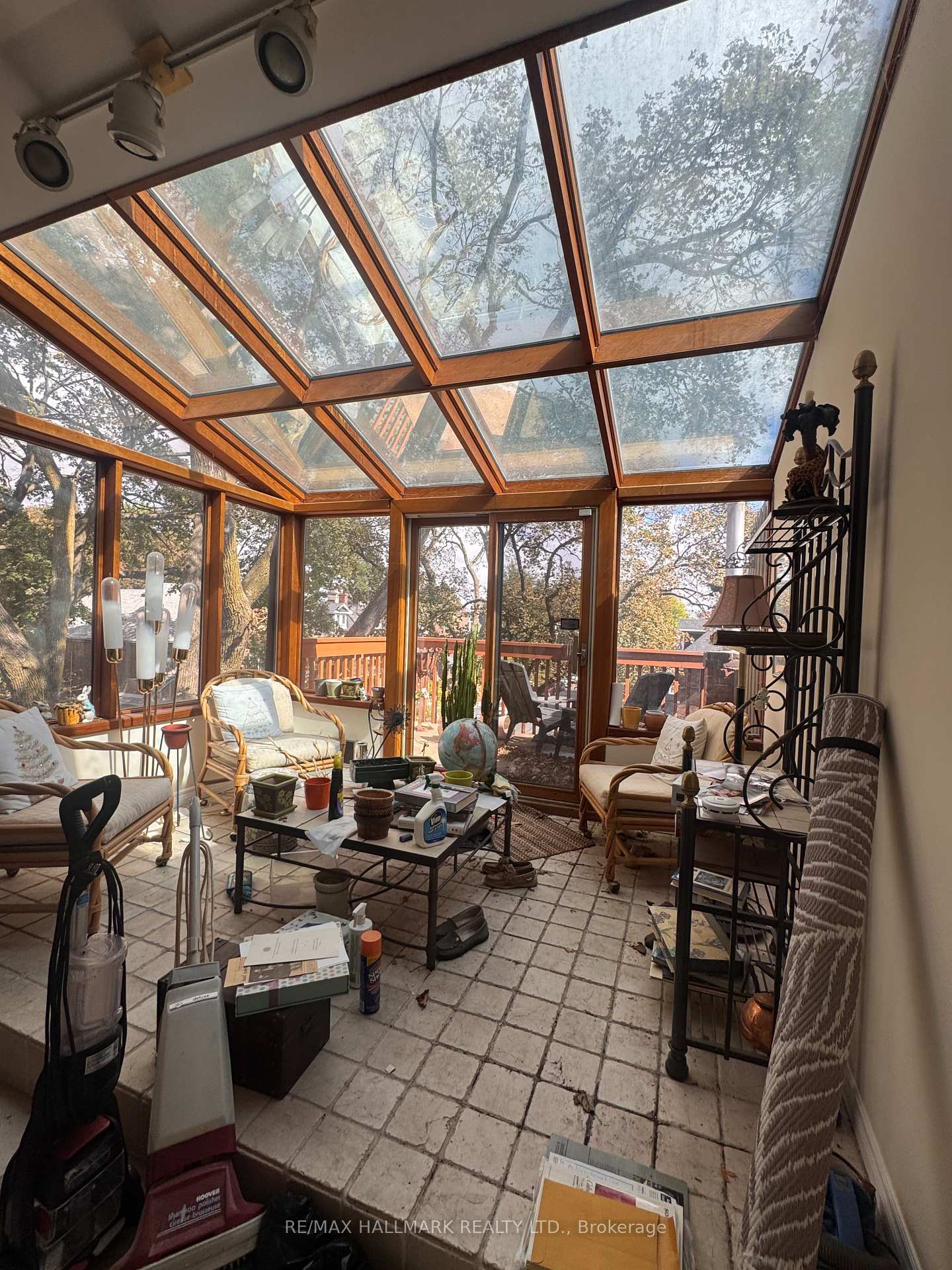 Photo 8 of 133 Hampton Avenue, Toronto, North Riverdale — HOMEH