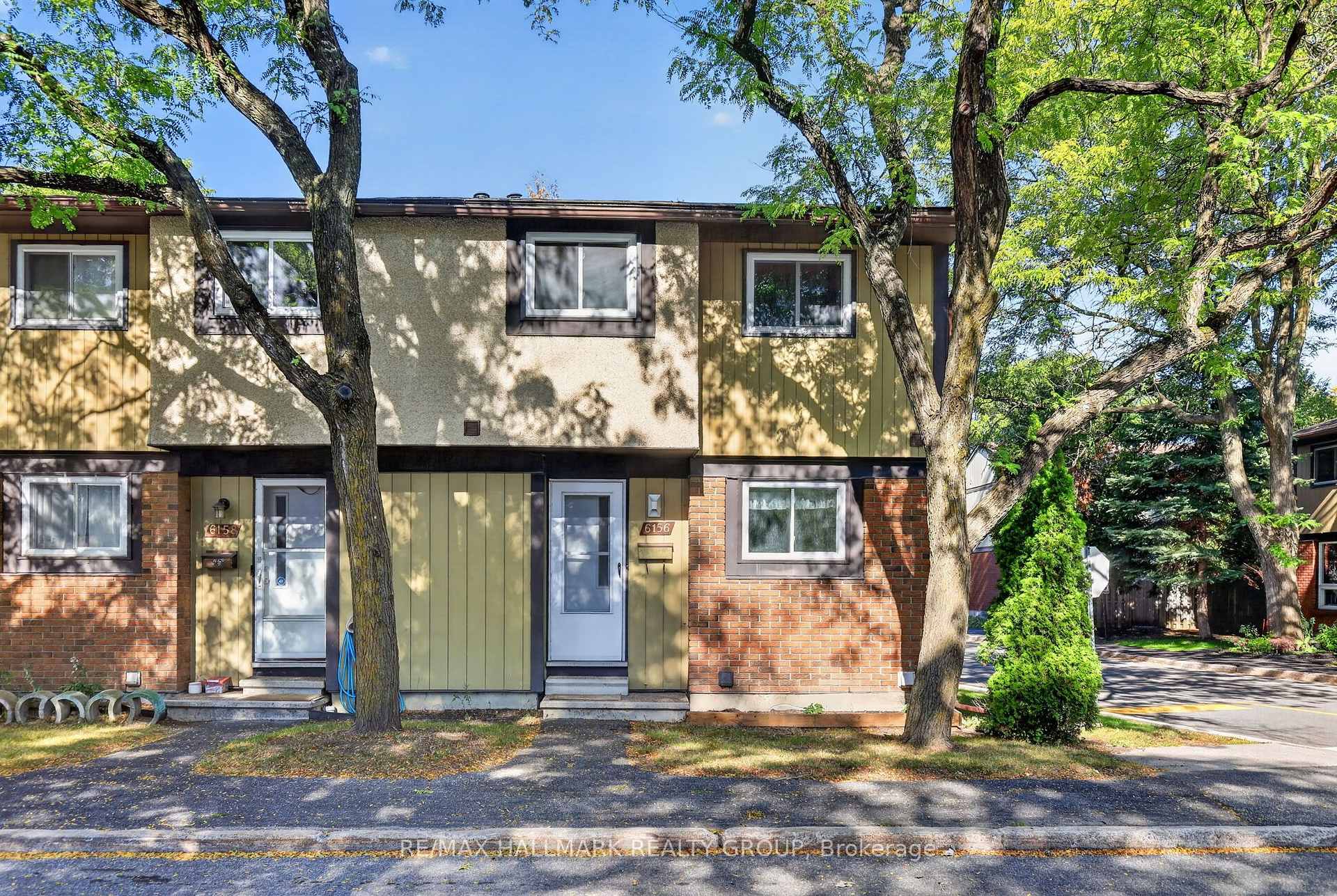 Photo 1 of Unit 6, 6156 Brookside Lane, Ottawa, Convent Glen South — HOMEH