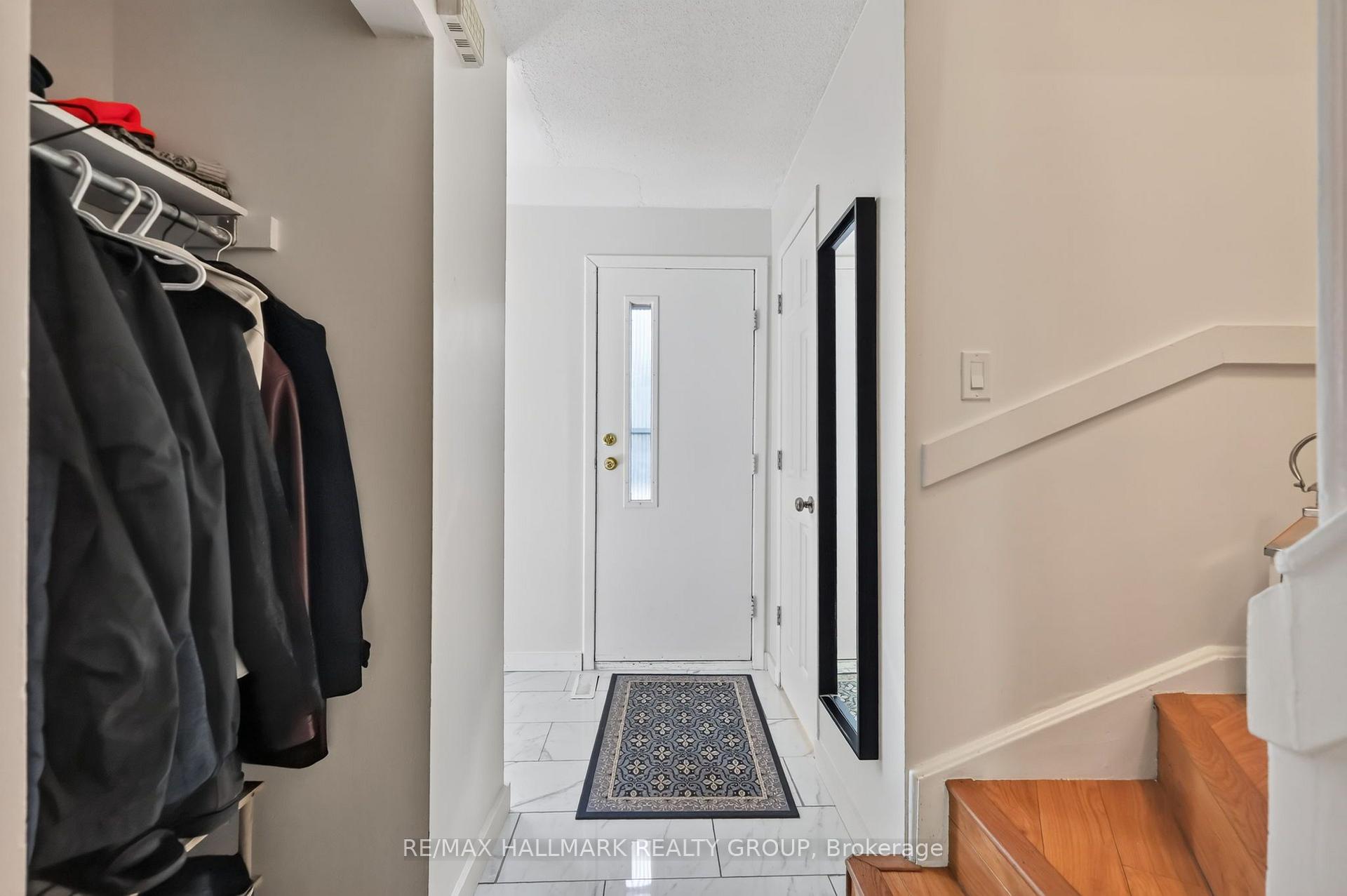 Photo 9 of Unit 6, 6156 Brookside Lane, Ottawa, Convent Glen South — HOMEH