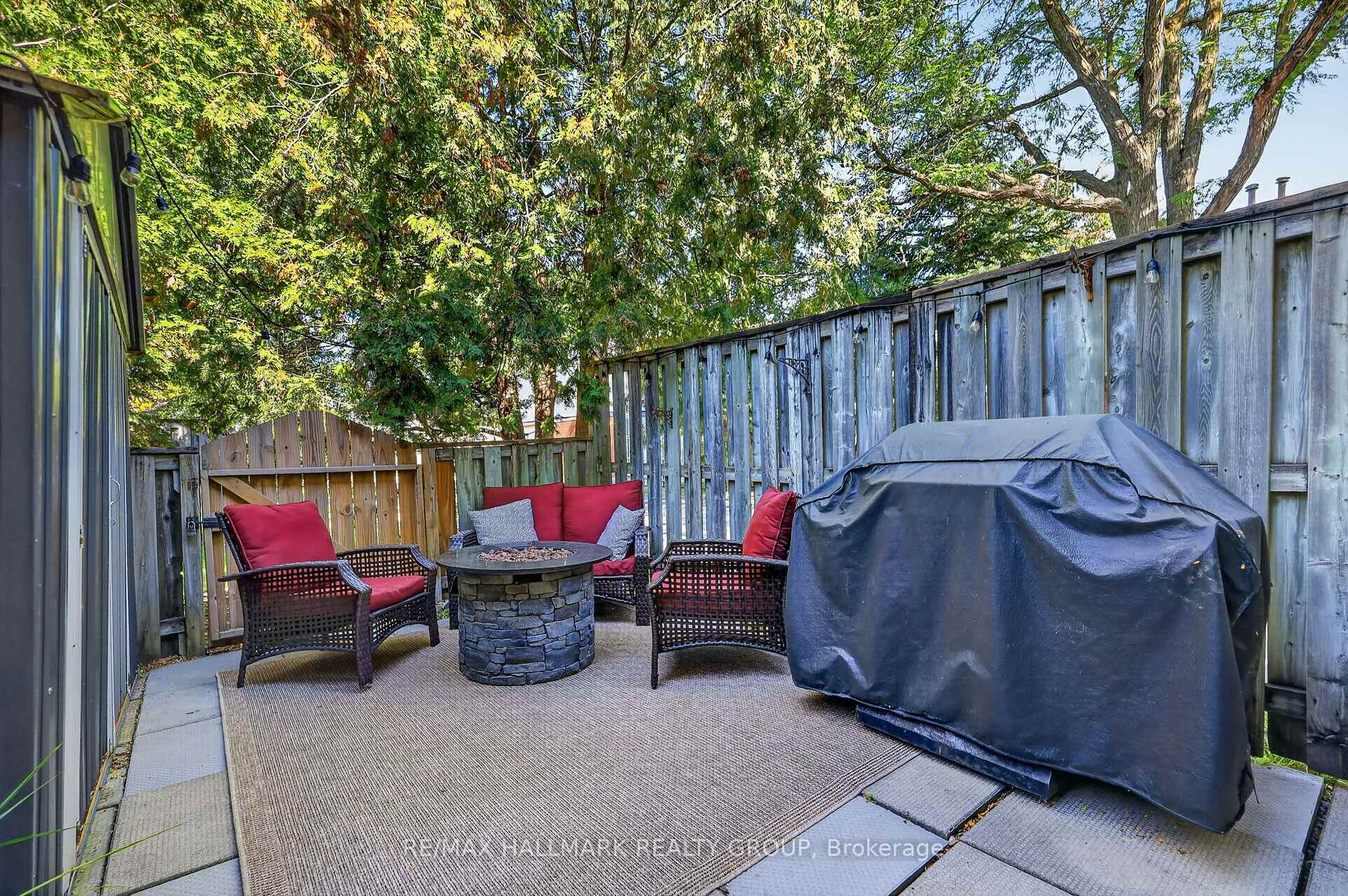 Photo 35 of Unit 6, 6156 Brookside Lane, Ottawa, Convent Glen South — HOMEH