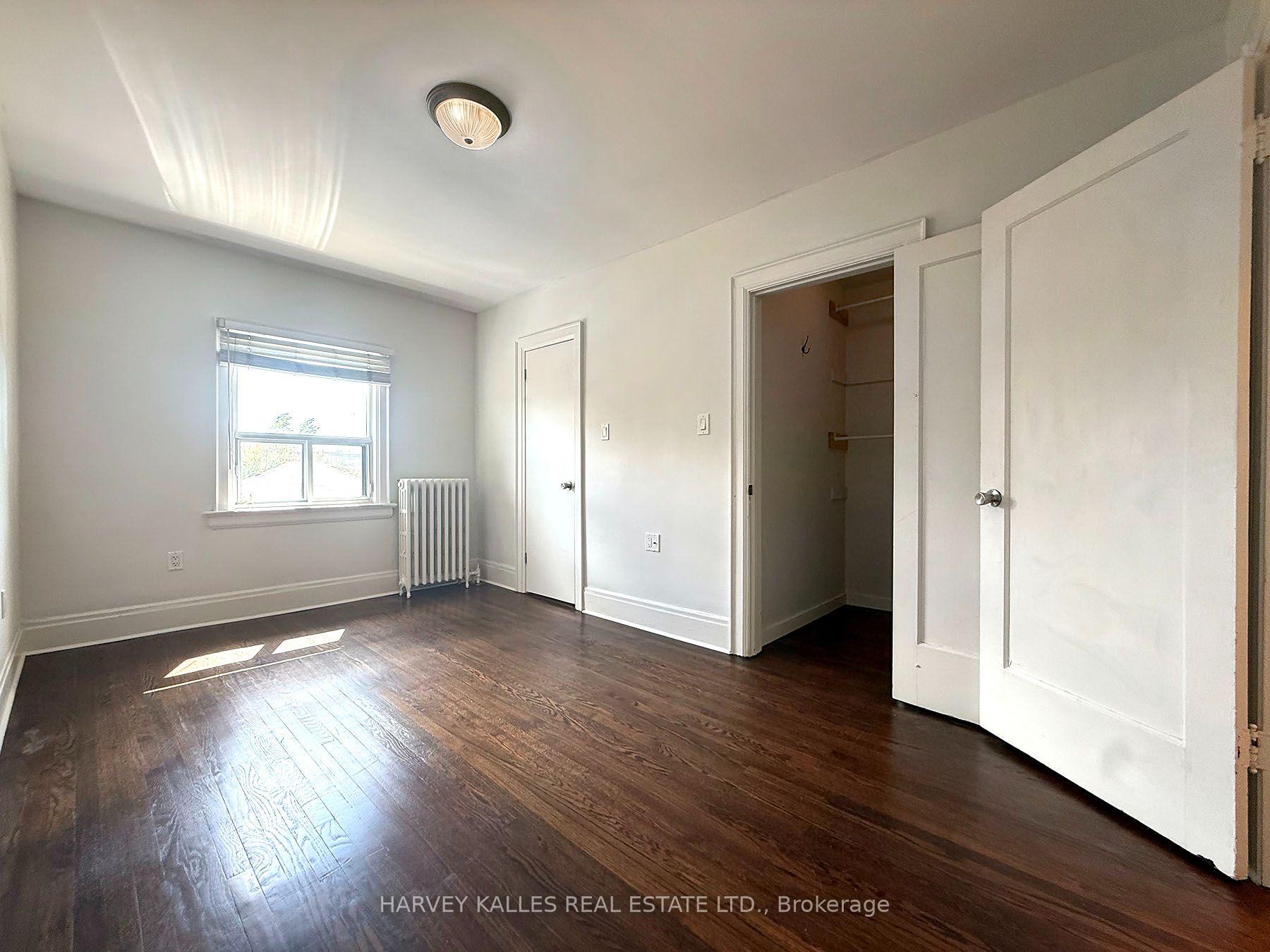 Photo 4 of Unit 301, 858 Davenport Road, Toronto, Wychwood — HOMEH
