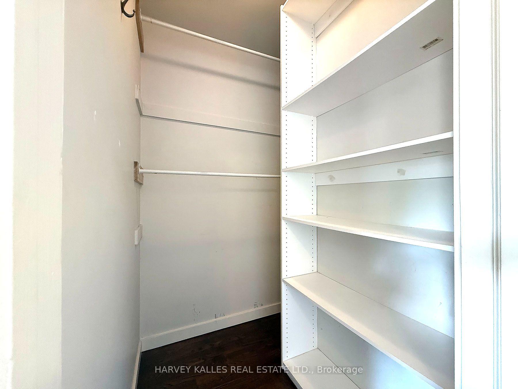 Photo 6 of Unit 301, 858 Davenport Road, Toronto, Wychwood — HOMEH