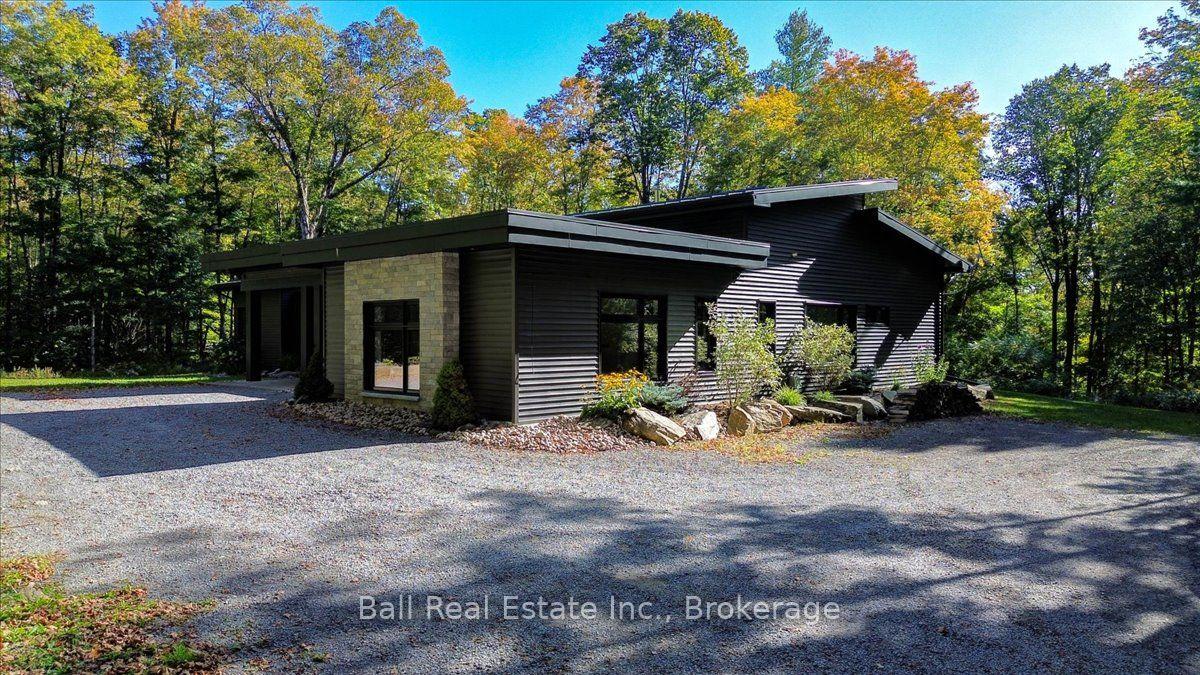 Photo of 95 Woodland Road