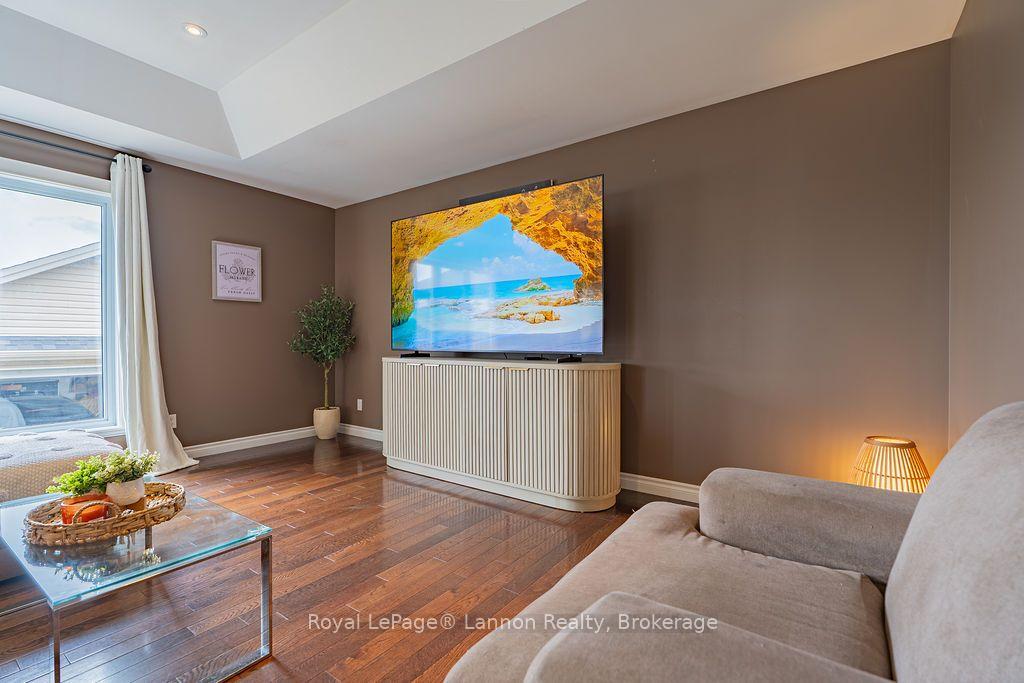 Photo 8 of 696 Weiler Boulevard, Thunder Bay, Parkdale — HOMEH