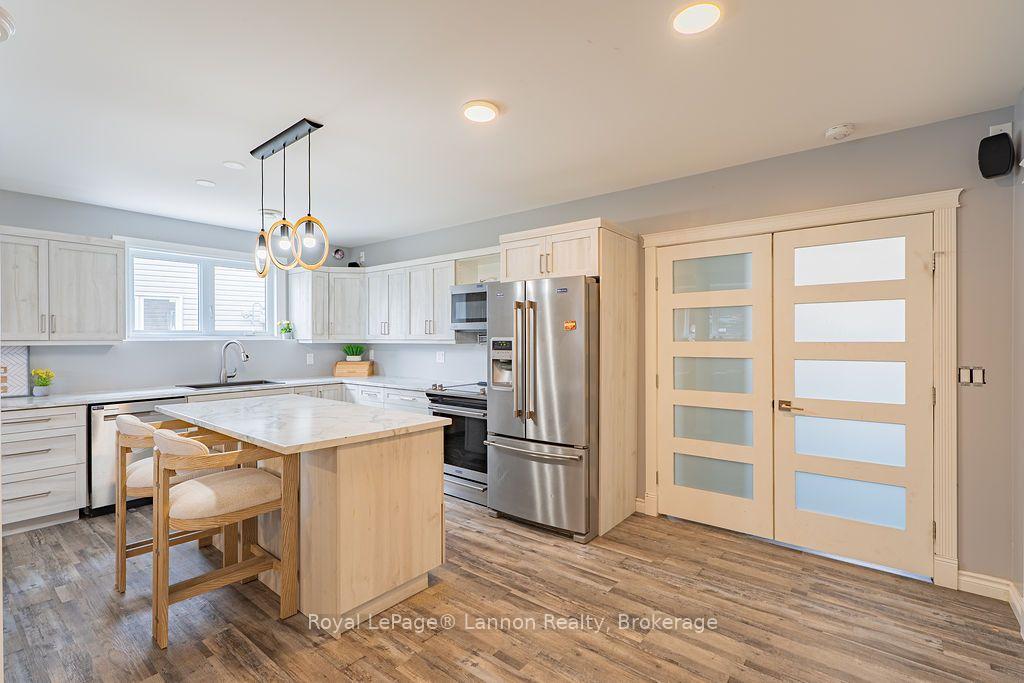 Photo 31 of 696 Weiler Boulevard, Thunder Bay, Parkdale — HOMEH