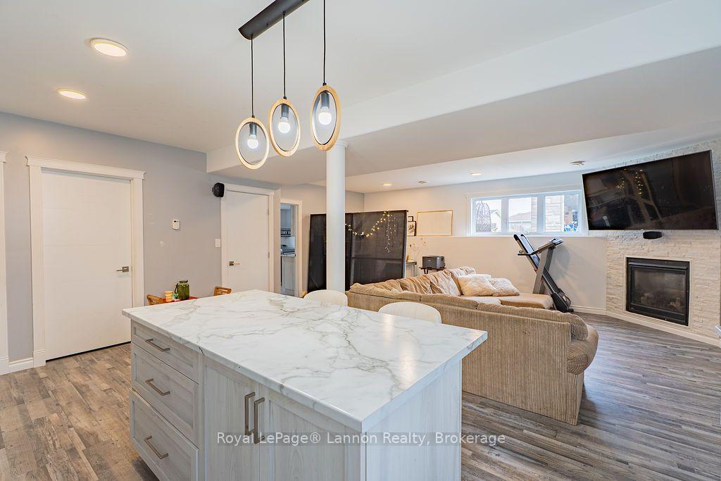 Photo 32 of 696 Weiler Boulevard, Thunder Bay, Parkdale — HOMEH