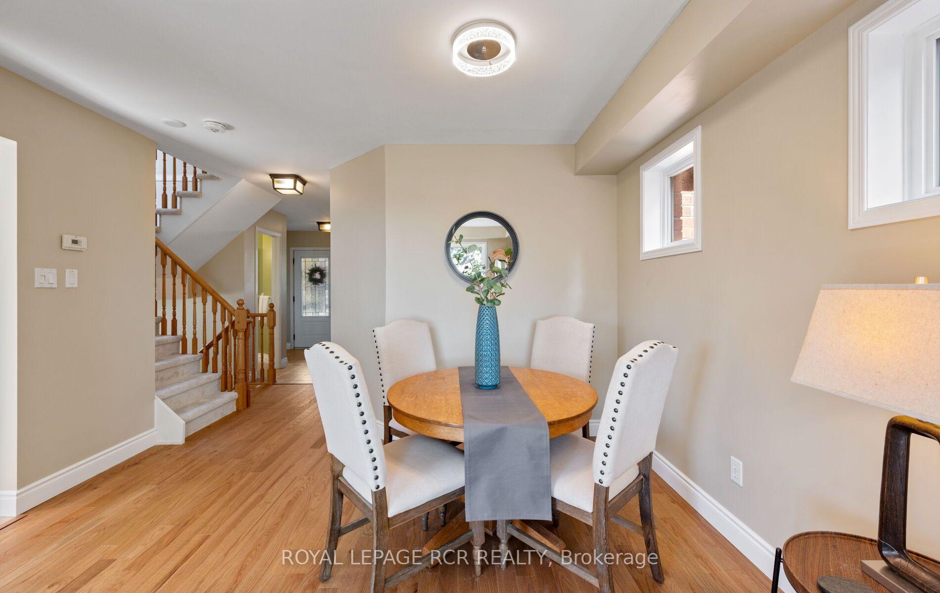 Photo 12 of 108 Glengarry Road, Orangeville — HOMEH