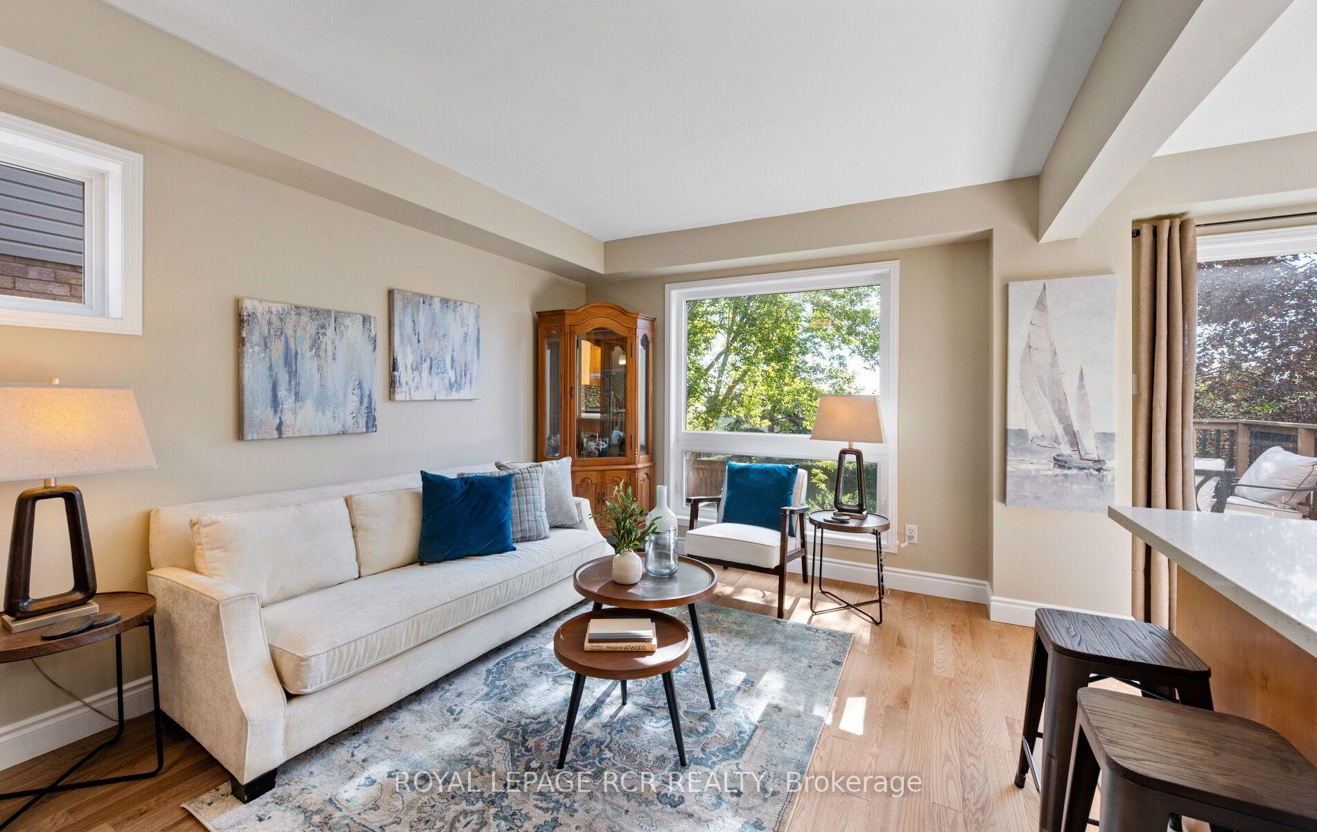 Photo 13 of 108 Glengarry Road, Orangeville — HOMEH