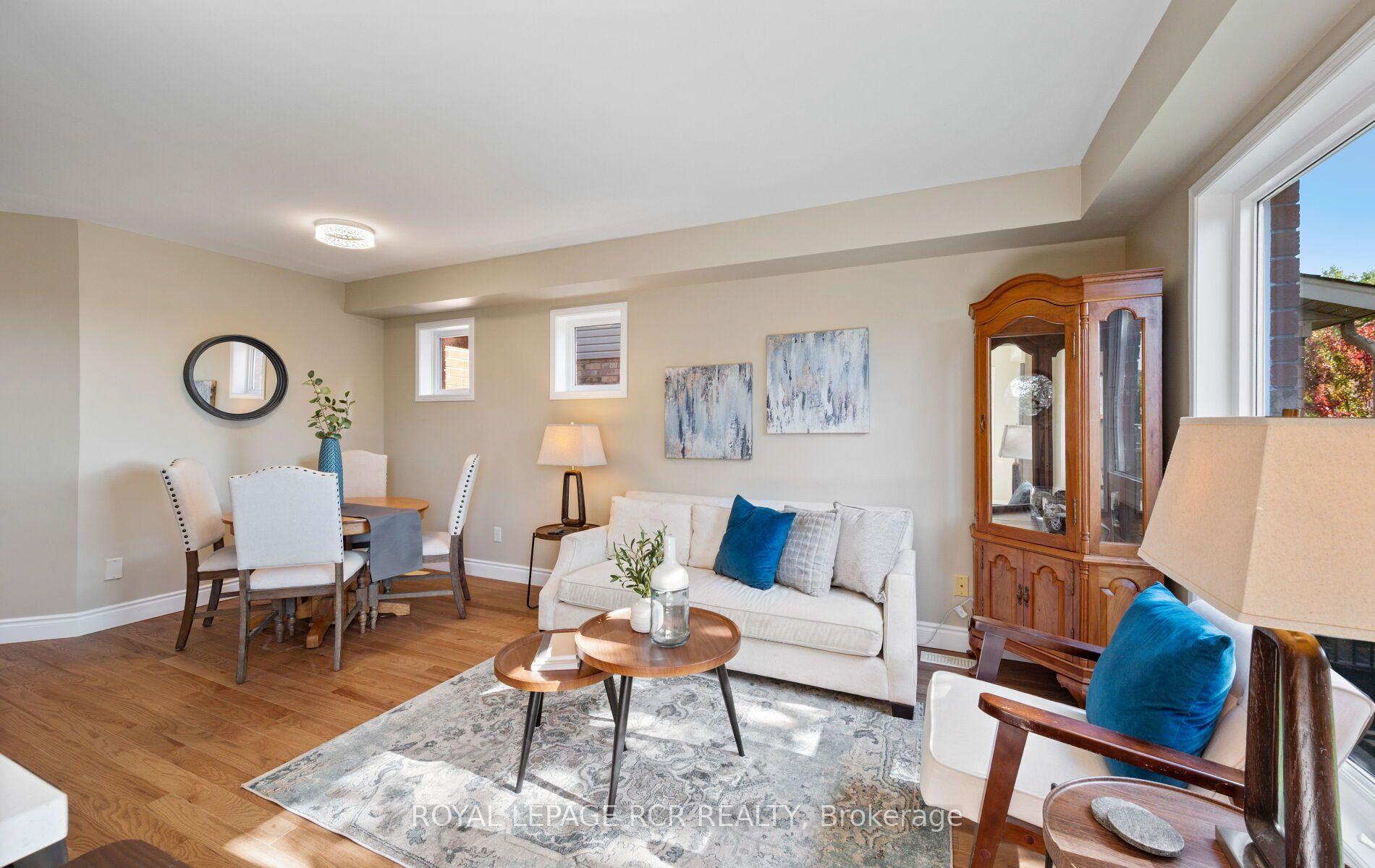 Photo 16 of 108 Glengarry Road, Orangeville — HOMEH