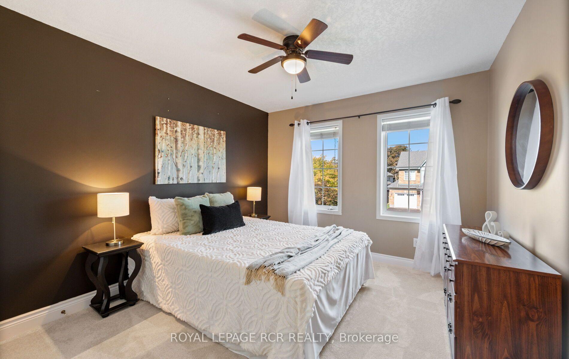 Photo 33 of 108 Glengarry Road, Orangeville — HOMEH