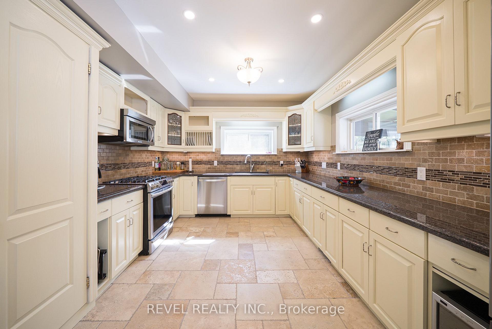 Photo 9 of 1410 McDowell Road E, Norfolk, Simcoe — HOMEH
