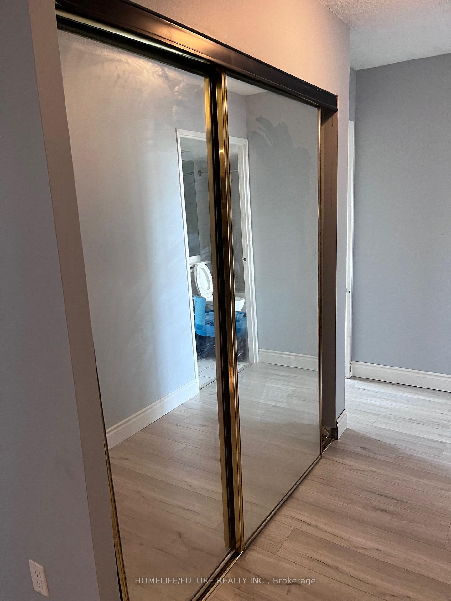 Photo 12 of Unit 1101, 550 Webb Drive, Mississauga, City Centre — HOMEH