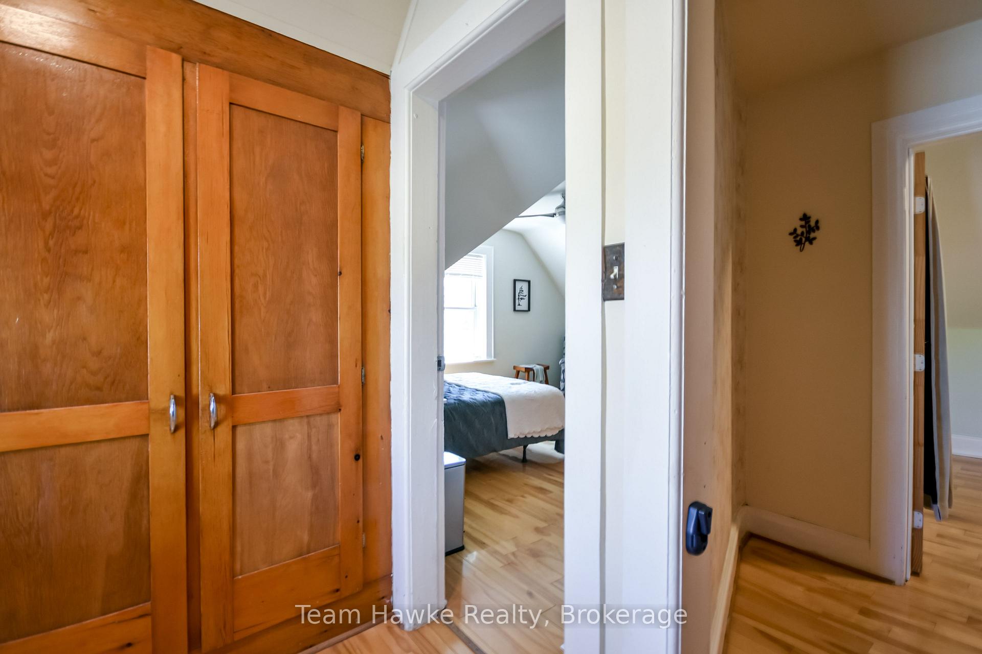 Photo 28 of 346 Yonge Street, Midland — HOMEH