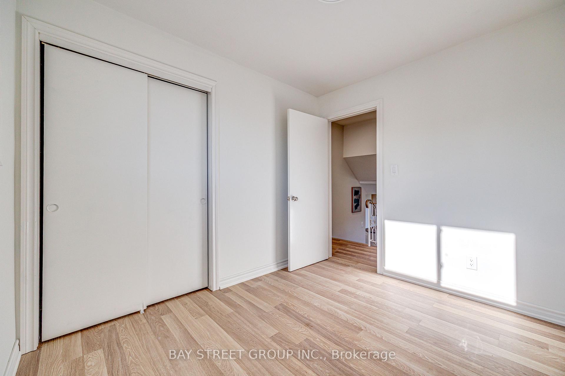 Photo 20 of 110 St. David's Road, St. Catharines, Burleigh Hill — HOMEH