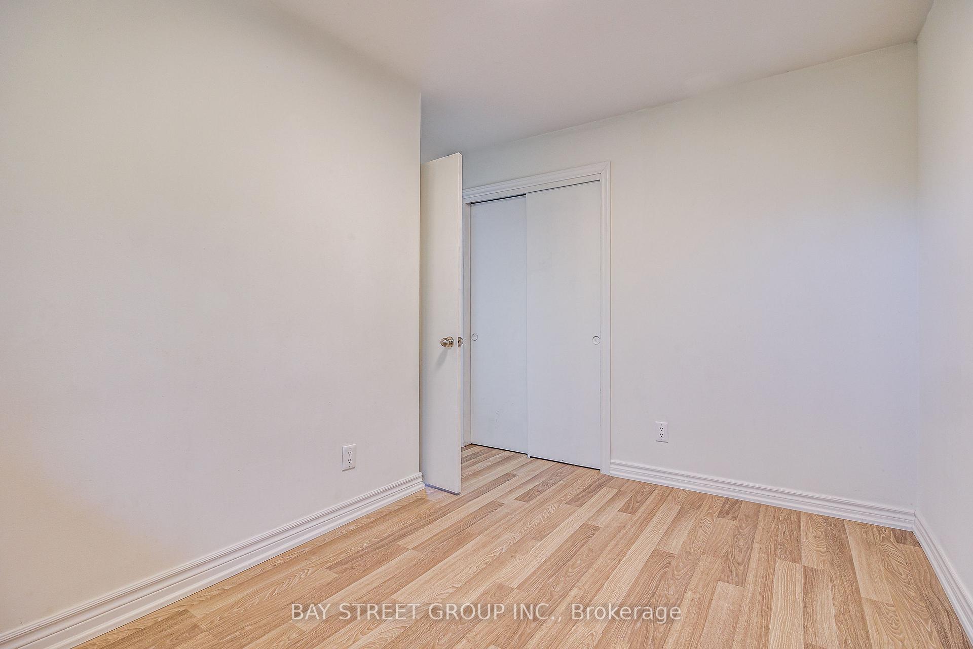 Photo 23 of 110 St. David's Road, St. Catharines, Burleigh Hill — HOMEH