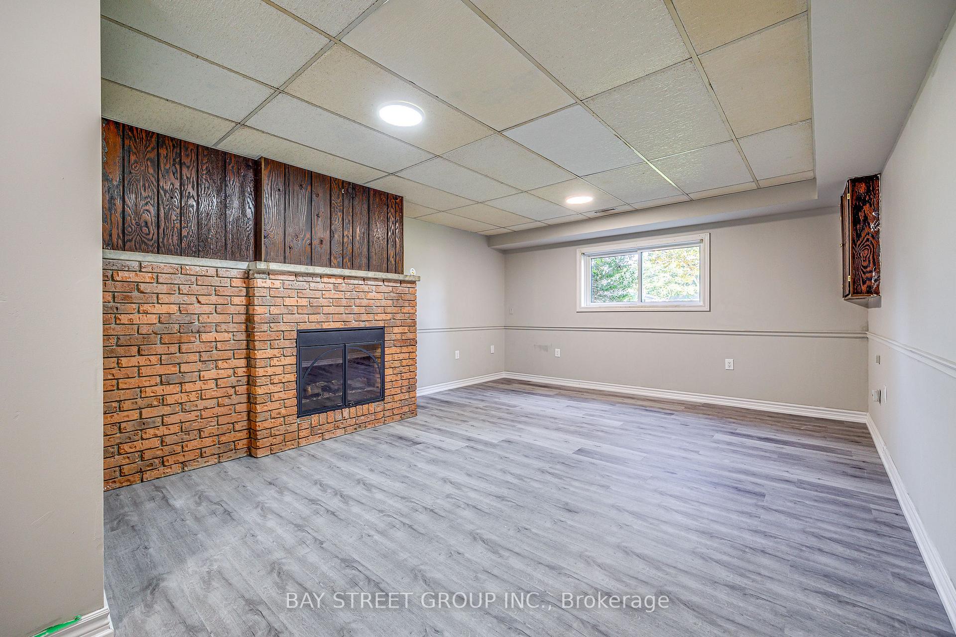Photo 15 of 110 St. David's Road, St. Catharines, Burleigh Hill — HOMEH